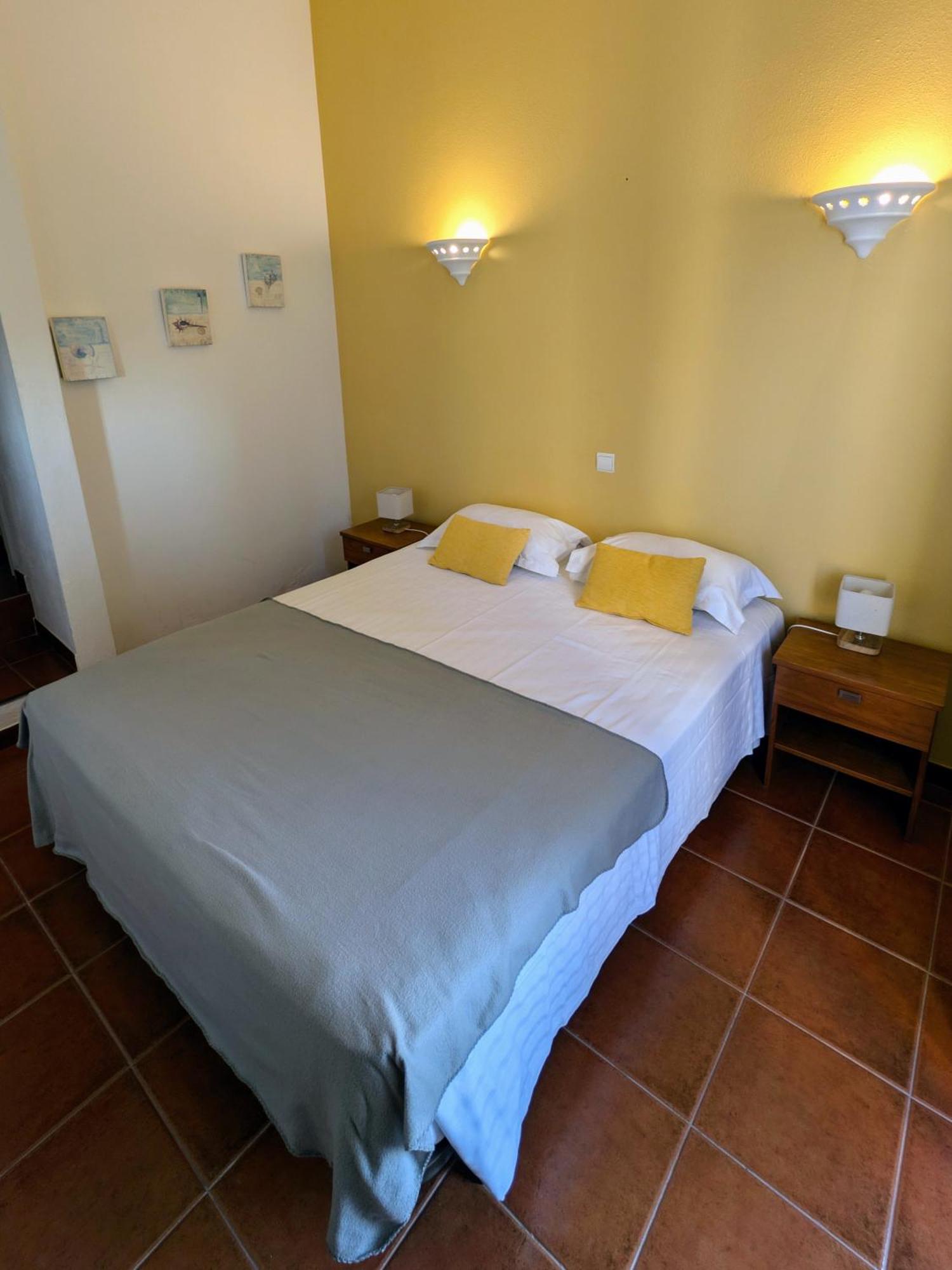 Casa Rosa Montes Hotel Praia Da Luz ภายนอก รูปภาพ