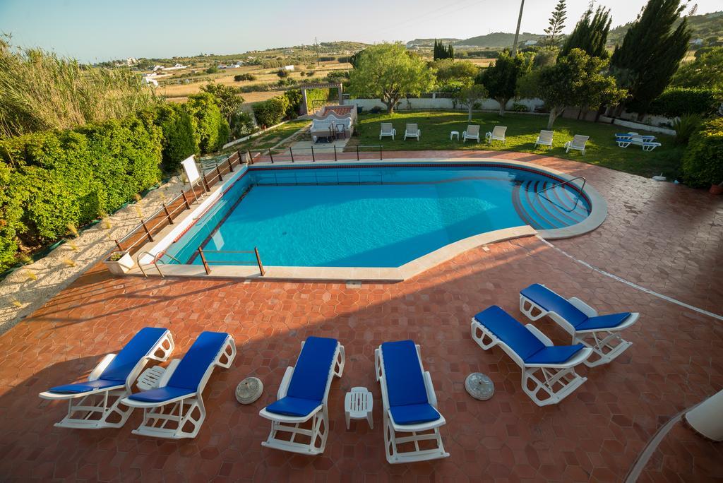 Casa Rosa Montes Hotel Praia Da Luz ภายนอก รูปภาพ